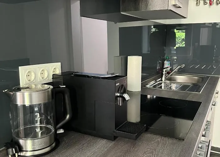 Modernes Juwel In Zentraler Lage Apartment