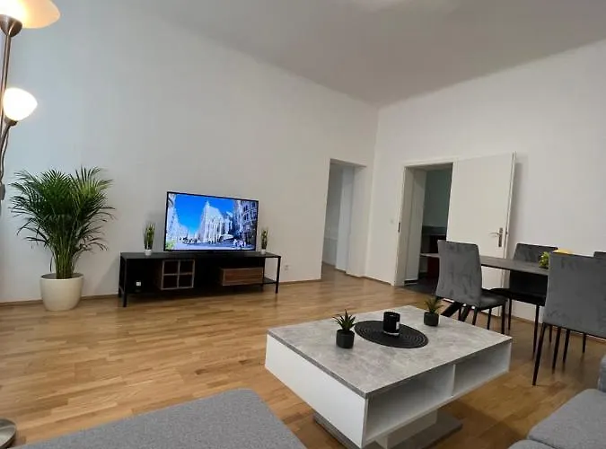 Modernes Juwel In Zentraler Lage Apartment