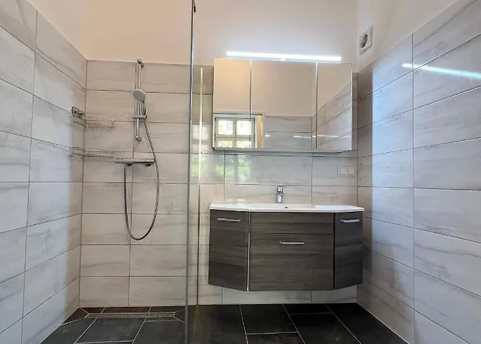 Apartment Modernes Juwel In Zentraler Lage